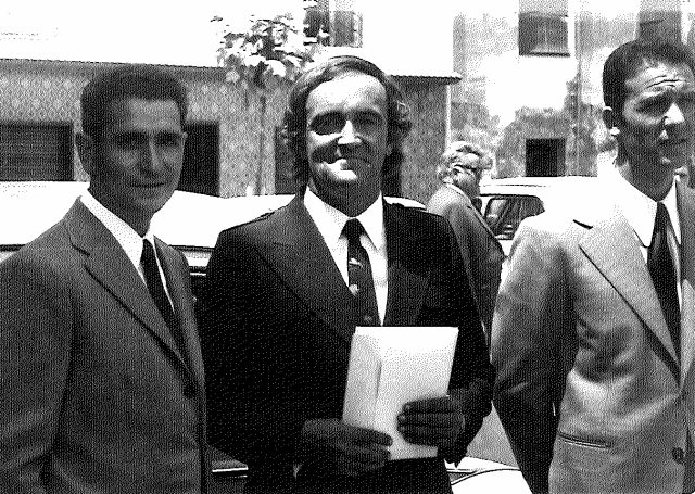 De izquierda a derecha: Policarpo de la Fuente, Félix Rodríguez de la Fuente y el alcalde de Poza de la Sal en 1970. Fuente: Ayuntamiento de Poza de la Sal y familia de Policarpo de la Fuente.
